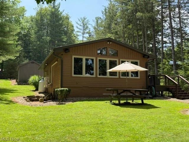 85 Sunset Dr, Senecaville, OH 43780