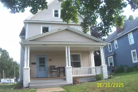 293 W 10th St, Salem, OH 44460