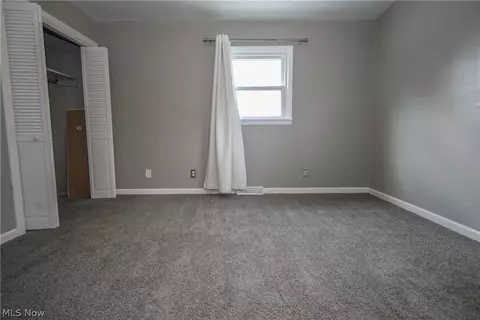 Bedroom - 122 Pine Ln, Barnesville, OH 43713 photo 3 of 8