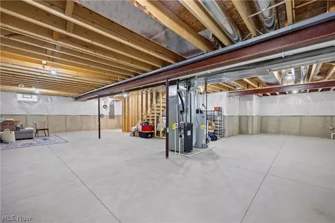 Other - 109 W Spring Dr, Elyria, OH 44035 photo 14 of 16