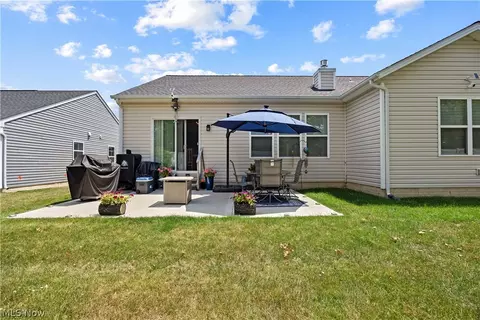 Exterior - 109 W Spring Dr, Elyria, OH 44035 photo 6 of 7