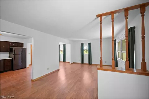 Living - 2691 State Route 339, Belpre, OH 45714 photo 1 of 5