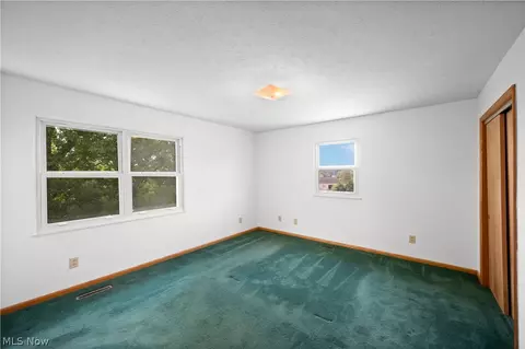 Bedroom - 2691 State Route 339, Belpre, OH 45714 photo 5 of 7
