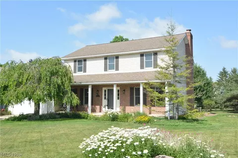 946 Ptarmigan Trl, Brunswick, OH 44212
