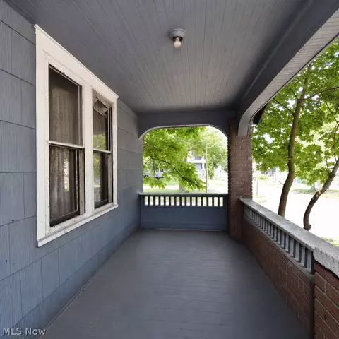 Exterior - 30 W Dalton St, Akron, OH 44310 photo 2 of 3