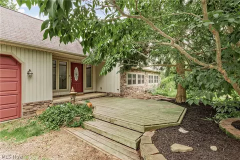 6205 River Rd, Madison, OH 44057