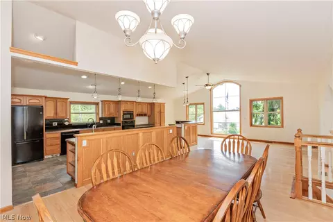 Dining - 6205 River Rd, Madison, OH 44057 photo 4 of 4