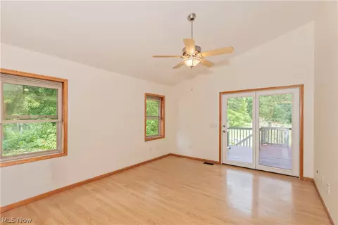Bedroom - 6205 River Rd, Madison, OH 44057 photo 1 of 5