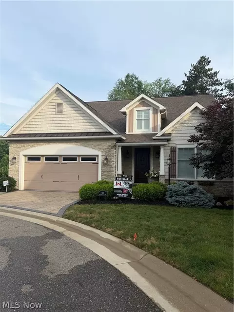 143 Relentless Way, Hartville, OH 44632