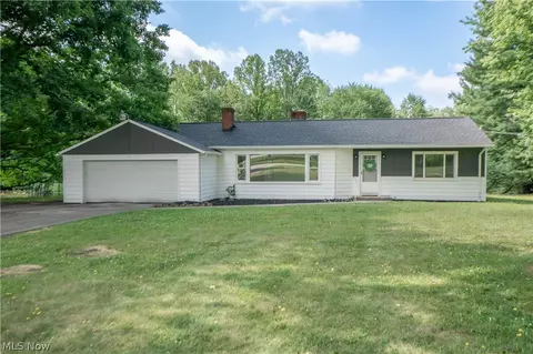 17684 Alexander Rd, Walton Hills, OH 44146
