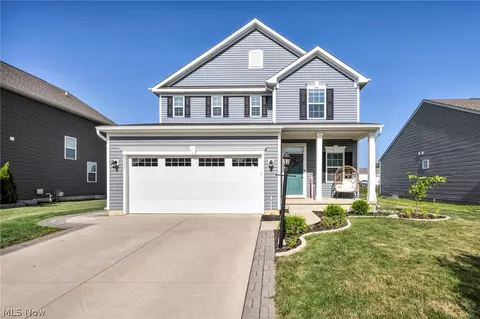 9111 Nash Ln, North Ridgeville, OH 44039