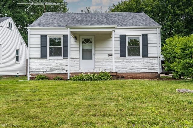 3518 Arnold Ave NW, Canton, OH 44709