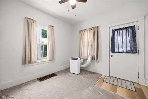 1413 E 29th St, Lorain, OH 44055 photo 8