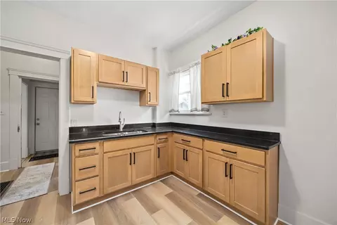 1413 E 29th St, Lorain, OH 44055 photo 12