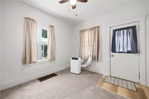 1413 E 29th St, Lorain, OH 44055 photo 8