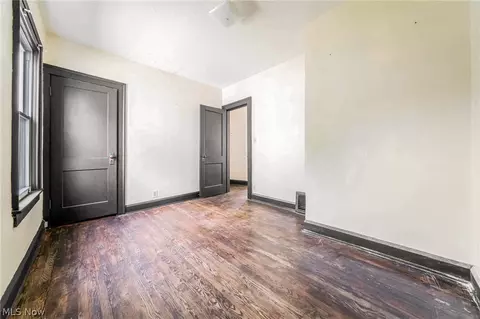 1318 Middle Ave, Elyria, OH 44035 photo 16