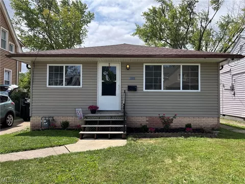 12813 Lena Ave, Cleveland, OH 44135
