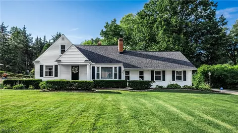 6903 E Sprague Rd, Independence, OH 44131 photo 1