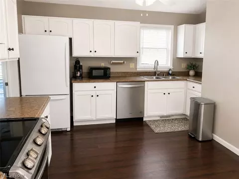 Kitchen - 249 Forest Park Dr, Lagrange, OH 44050 photo 2 of 3