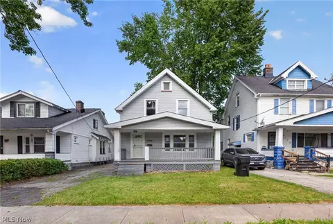 3194 E 132nd St, Cleveland, OH 44120