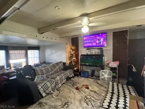 1719 Robin Cir, Ashtabula, OH 44004 photo 3