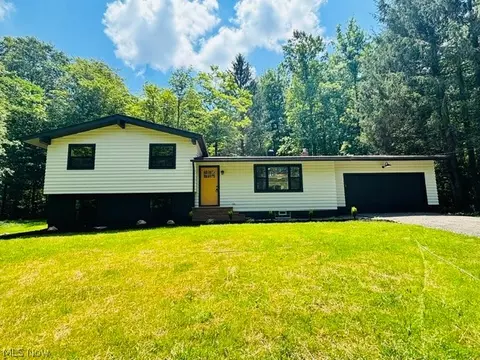 12173 Bradford Dr, Chardon, OH 44024