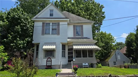 2106 Latrobe St, Parkersburg, WV 26101