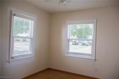 Bedroom - 288 E 248th St, Euclid, OH 44123 photo 1 of 4