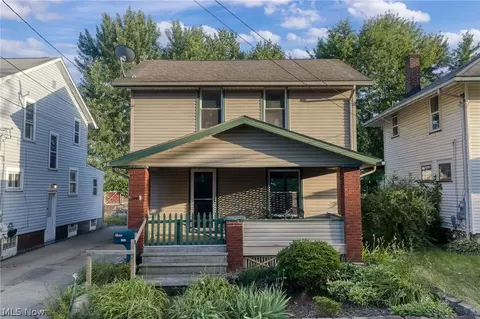 1628 May Pl NE, Canton, OH 44705