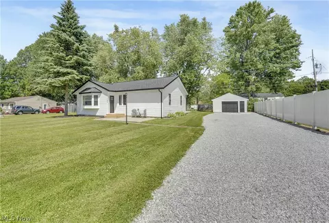 Exterior - 1385 Ormond Ave, Madison, OH 44057 photo 8 of 8