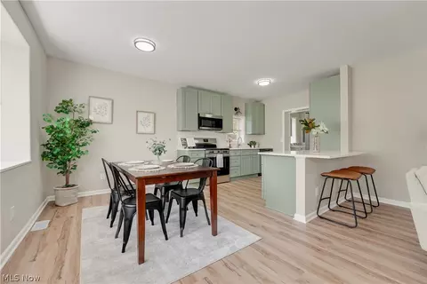 Dining - 1385 Ormond Ave, Madison, OH 44057 photo 1 of 2