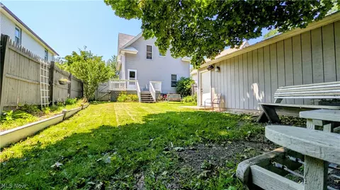 Exterior - 131 Grove Dr, Ashtabula, OH 44004 photo 5 of 10
