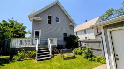 Exterior - 131 Grove Dr, Ashtabula, OH 44004 photo 2 of 10
