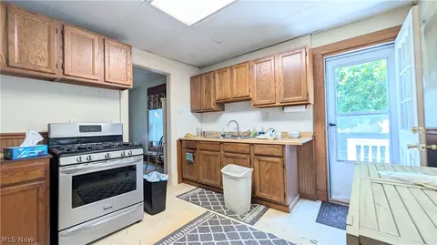 Kitchen - 131 Grove Dr, Ashtabula, OH 44004 photo 1 of 1