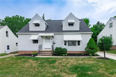 4521 Shirley Dr, South Euclid, OH 44121