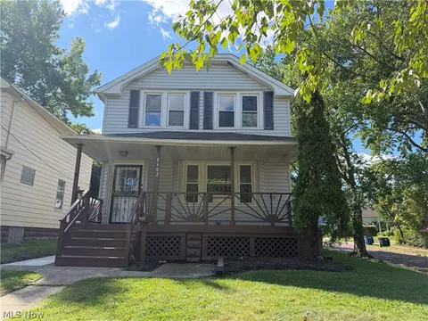 8602 Jeffries Ave, Cleveland, OH 44105