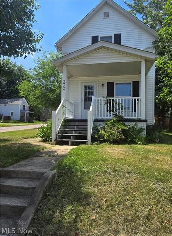 2250 4th St SW, Akron, OH 44314