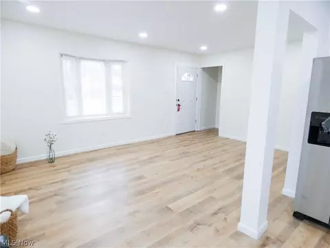 Living - 380 E 232nd St, Euclid, OH 44123 photo 1 of 1