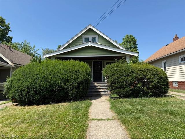 10205 Sandusky Ave, Cleveland, OH 44105