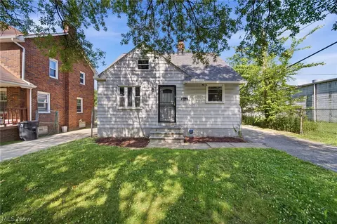 4064 E 155th St, Cleveland, OH 44128