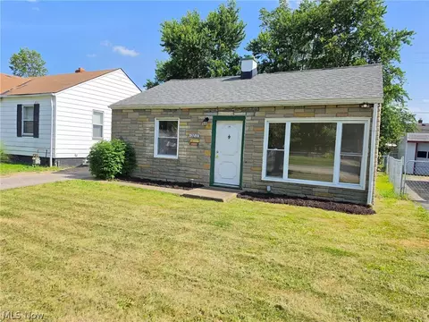 12813 Guardian Blvd, Cleveland, OH 44135