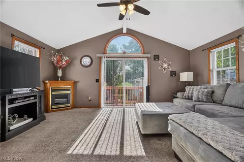 Living - 1860 Ridgewick Dr, Wickliffe, OH 44092 photo 6 of 7