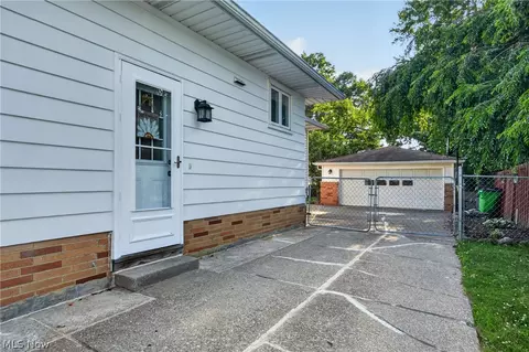 Exterior - 1860 Ridgewick Dr, Wickliffe, OH 44092 photo 3 of 6