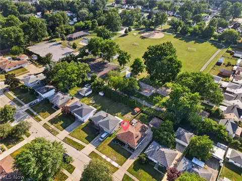View/Area - 1860 Ridgewick Dr, Wickliffe, OH 44092 photo 4 of 6