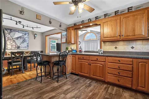 Kitchen - 1860 Ridgewick Dr, Wickliffe, OH 44092 photo 3 of 4