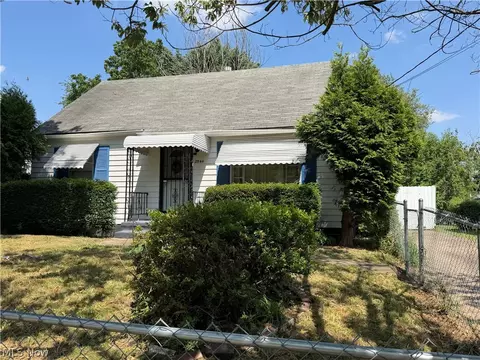2544 Gilbert Ave NE, Canton, OH 44705