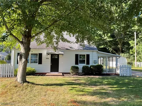 5955 Chapel Rd, Madison, OH 44057