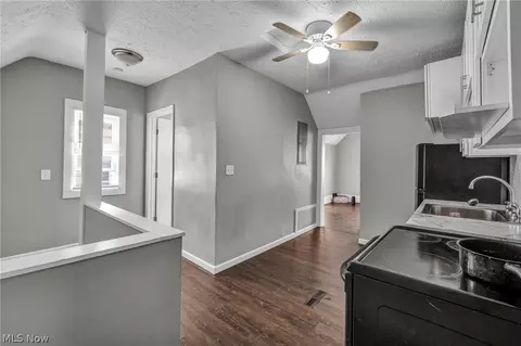 228 Gates, Elyria, OH 44035 photo 24