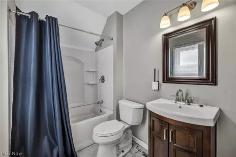 228 Gates, Elyria, OH 44035 photo 23