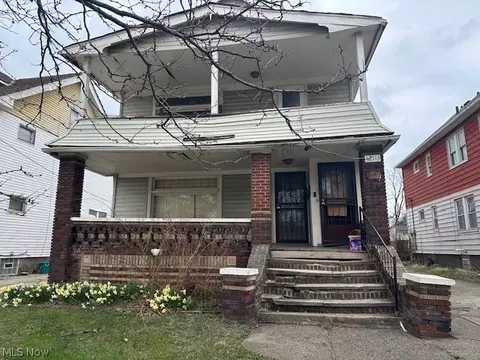 12113 Corlett Ave, Cleveland, OH 44105